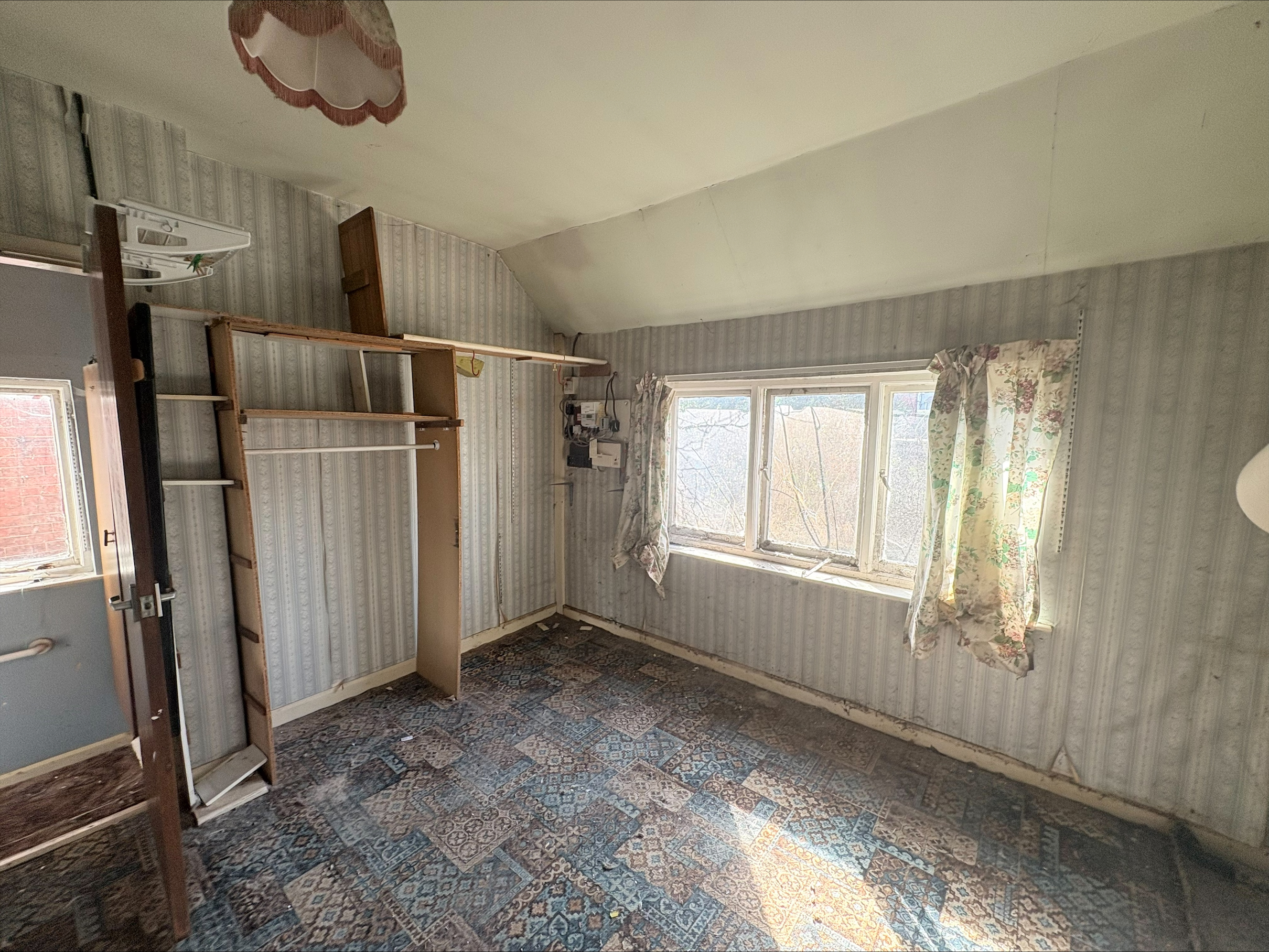 Property image #0